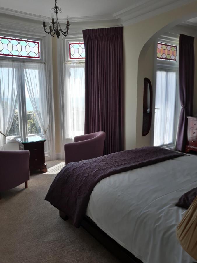 Breakers Bed And Breakfast Eastbourne Exterior photo